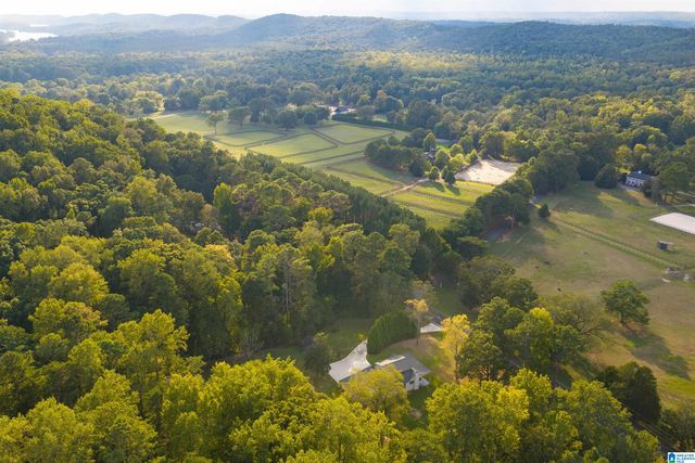 2701 EASTERN VALLEY ROAD, Leeds, AL 35094