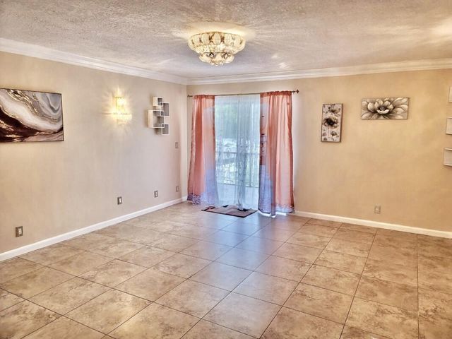 616 NW 13th Street 24, Boca Raton, FL 33486