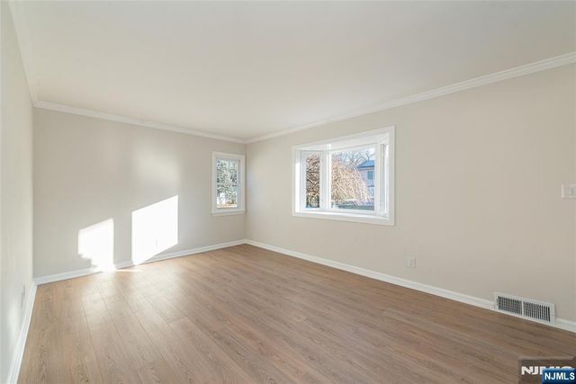 64 Harwich, Dumont, NJ 07628