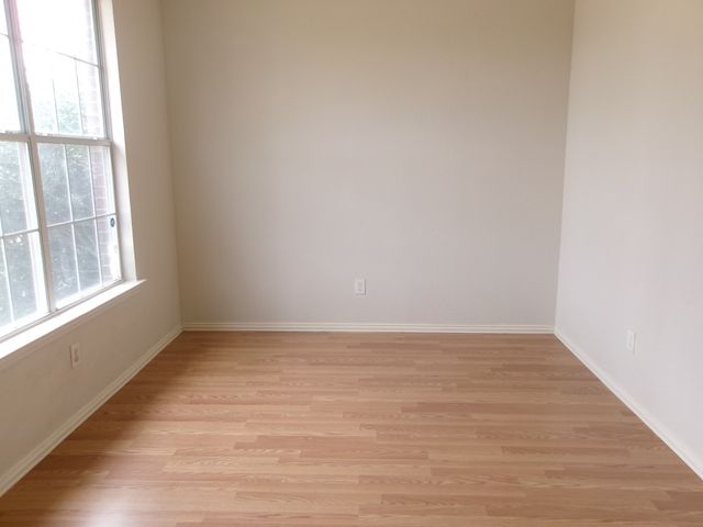 8809 Oakwood Lane, Frisco, TX 75035