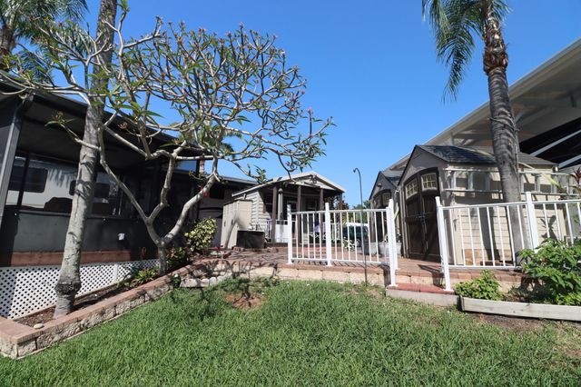 7950 Hwy 78 W 105, Okeechobee, FL 34974