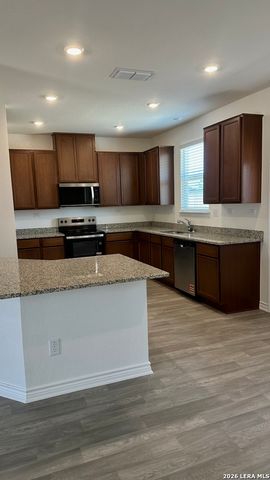 7510 FISHBOWL LN., San Antonio, TX 78253