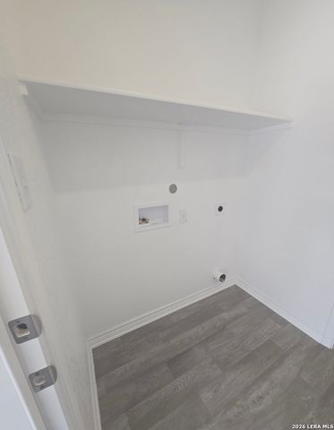 7510 FISHBOWL LN., San Antonio, TX 78253