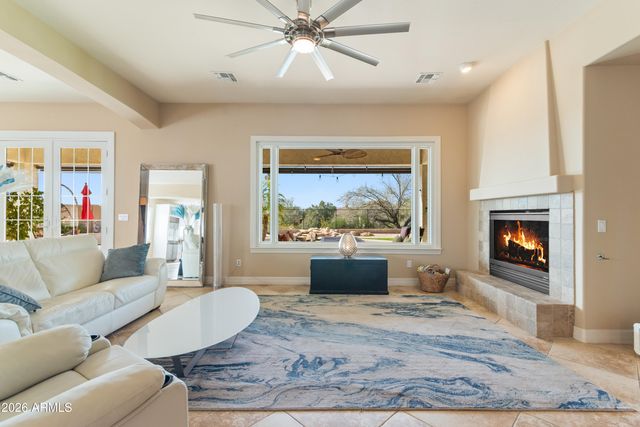 31726 N 15th Glen, Phoenix, AZ 85085