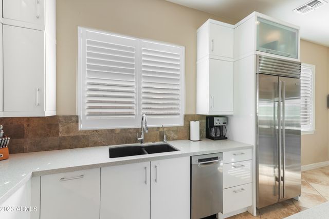 31726 N 15th Glen, Phoenix, AZ 85085