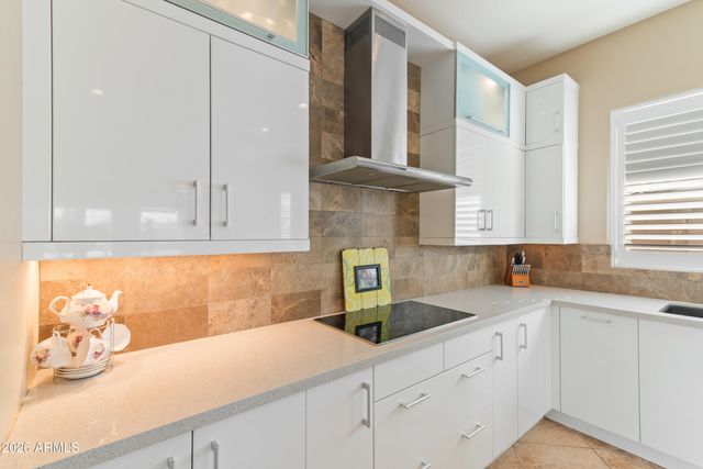 31726 N 15th Glen, Phoenix, AZ 85085