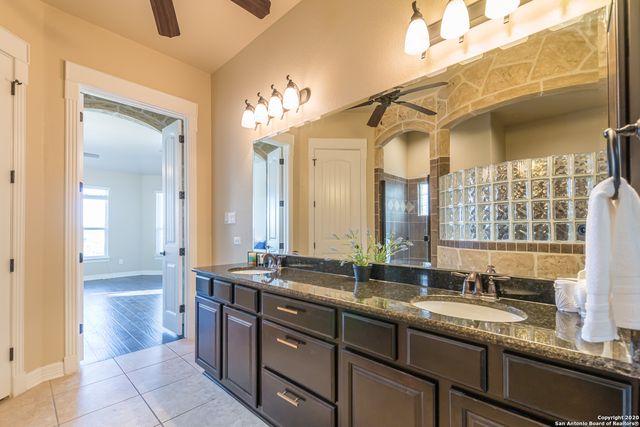 18838 Real Ridge, San Antonio, TX 78256