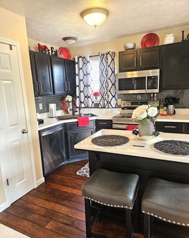 5555 Cherry Field Drive, Indianapolis, IN 46237
