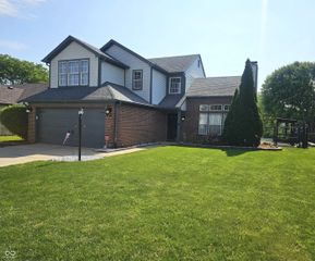 5555 Cherry Field Drive, Indianapolis, IN 46237