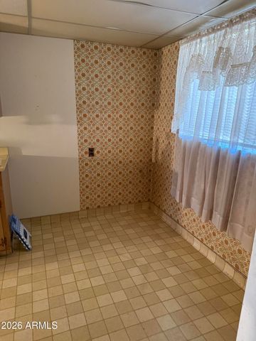 6925 E Avalon Drive E, Scottsdale, AZ 85251