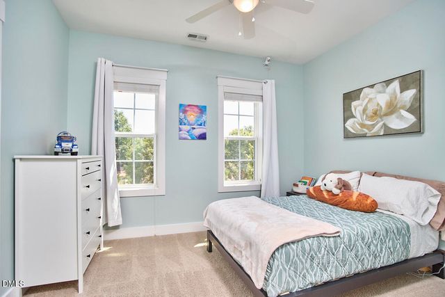 302 Tyner Loop Circle, Chapel Hill, NC 27516