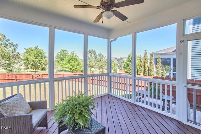 302 Tyner Loop Circle, Chapel Hill, NC 27516