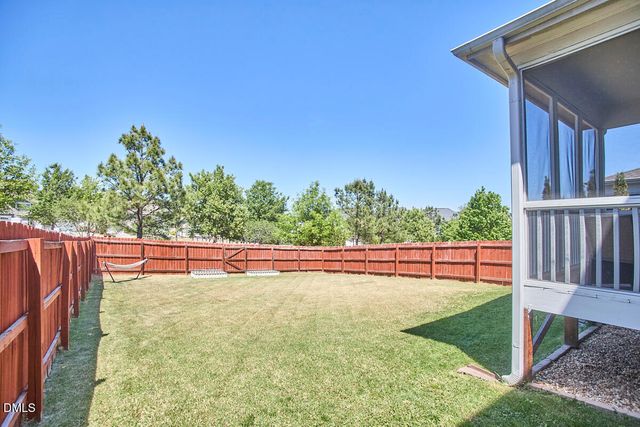 302 Tyner Loop Circle, Chapel Hill, NC 27516