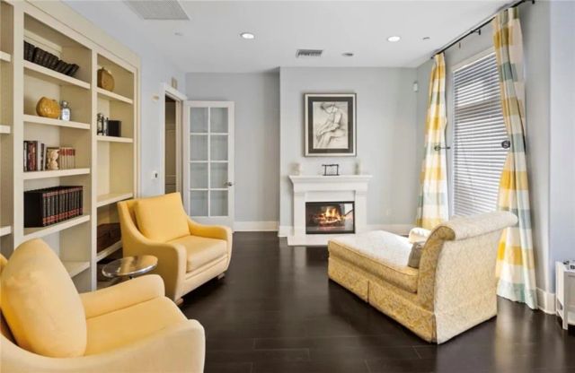 2120 Watermarke, Irvine, CA 92612