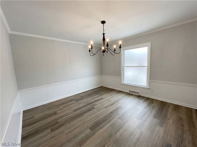 2330 Thurmont Road, Akron, OH 44313