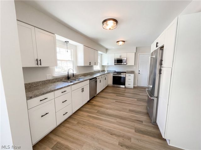 2330 Thurmont Road, Akron, OH 44313