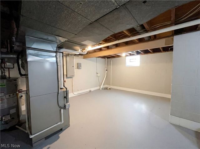 2330 Thurmont Road, Akron, OH 44313