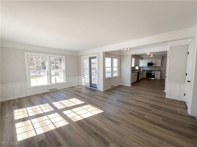 2330 Thurmont Road, Akron, OH 44313