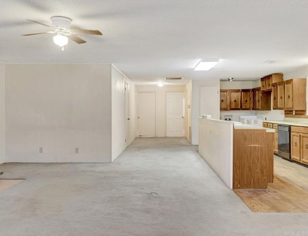 3669 Amity Rd, Pearcy, AR 71964
