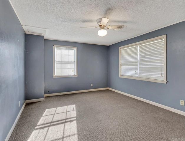 3669 Amity Rd, Pearcy, AR 71964