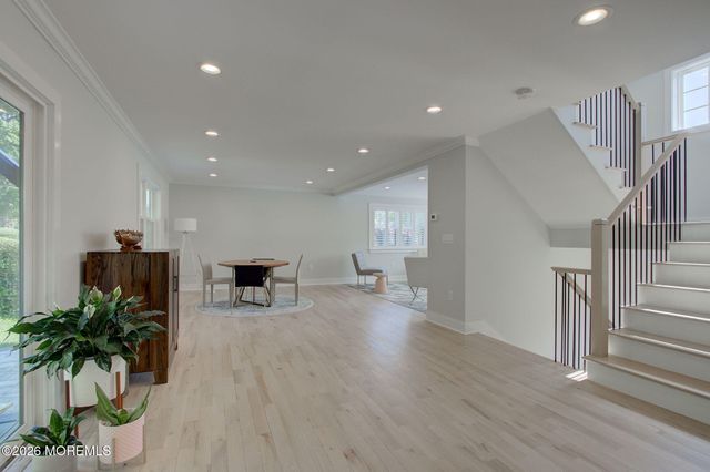 30 Bay Street, Highlands, NJ 07732