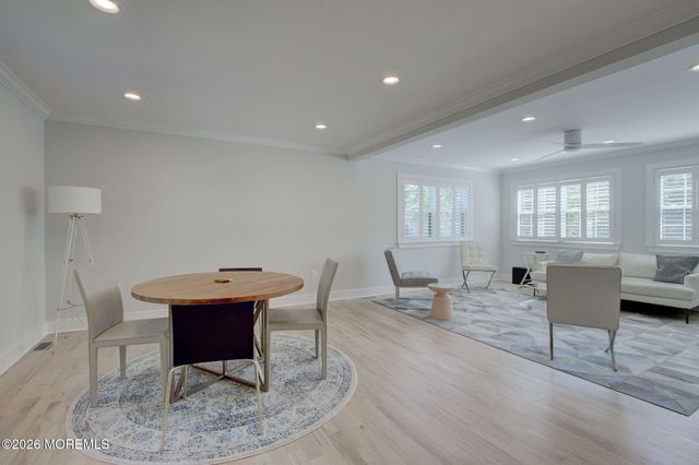 30 Bay Street, Highlands, NJ 07732