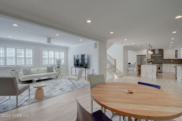 30 Bay Street, Highlands, NJ 07732