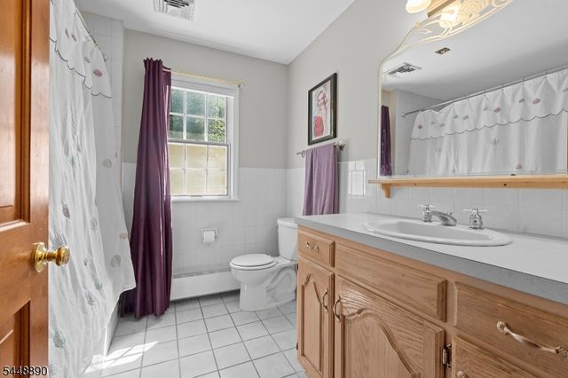8 Alpine Ridge Rd, West Milford Twp., NJ 07480