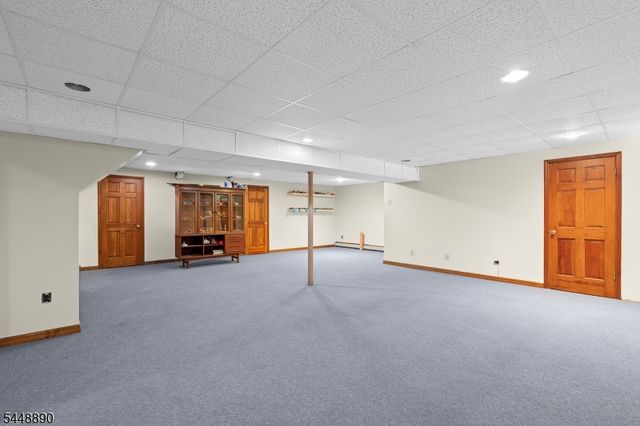 8 Alpine Ridge Rd, West Milford Twp., NJ 07480