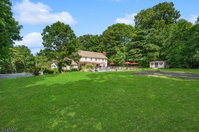 8 Alpine Ridge Rd, West Milford Twp., NJ 07480