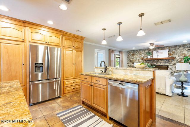 2884 NW 197TH Street, Starke, FL 32091