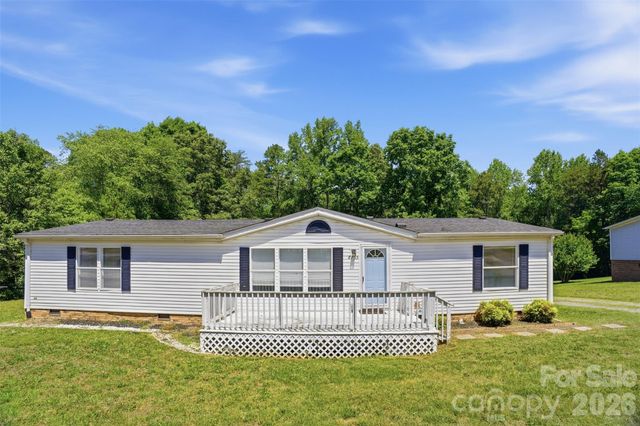 8755 Carroll Street, Hickory, NC 28601