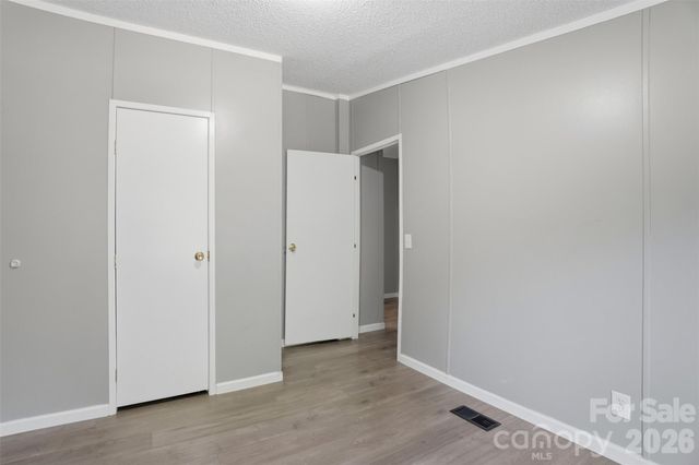 8755 Carroll Street, Hickory, NC 28601
