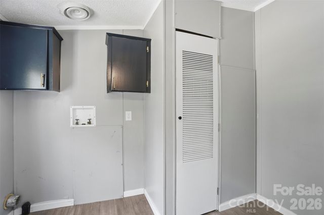8755 Carroll Street, Hickory, NC 28601