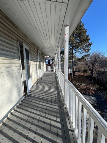 98 Lafayette Park 2, Lynn, MA 01902