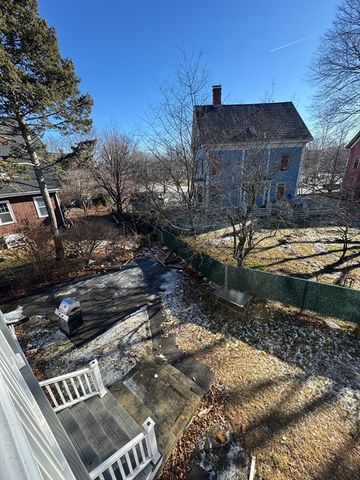 98 Lafayette Park 2, Lynn, MA 01902