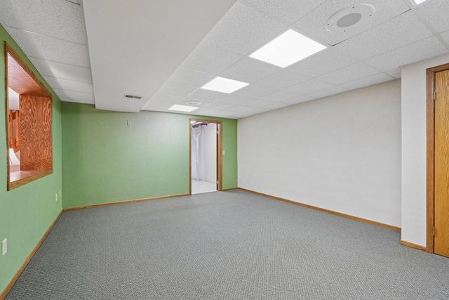 7402 Twin Oaks COURT, Franklin, WI 53132