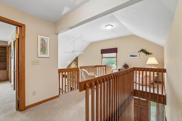 7402 Twin Oaks COURT, Franklin, WI 53132