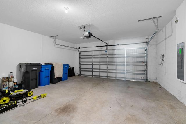 9644 Summers Cay Circle, Thonotosassa, FL 33592