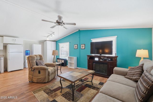 53 N MOUNTAIN Road 38, Apache Junction, AZ 85120