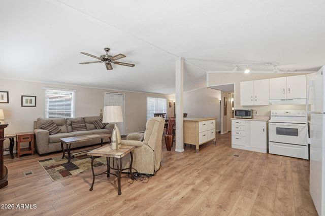 53 N MOUNTAIN Road 38, Apache Junction, AZ 85120