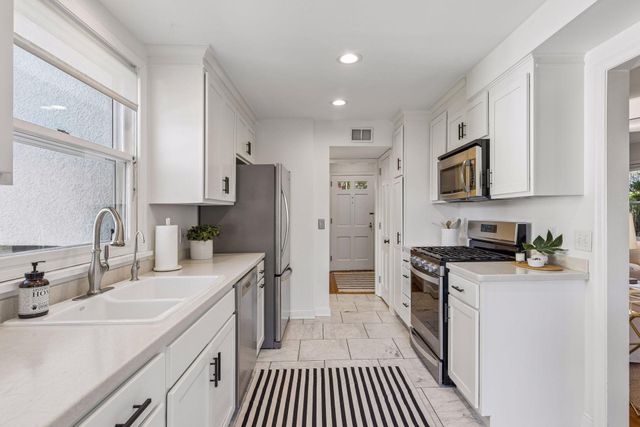 2236 Princeton Avenue, Saint Paul, MN 55105