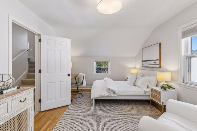 2236 Princeton Avenue, Saint Paul, MN 55105