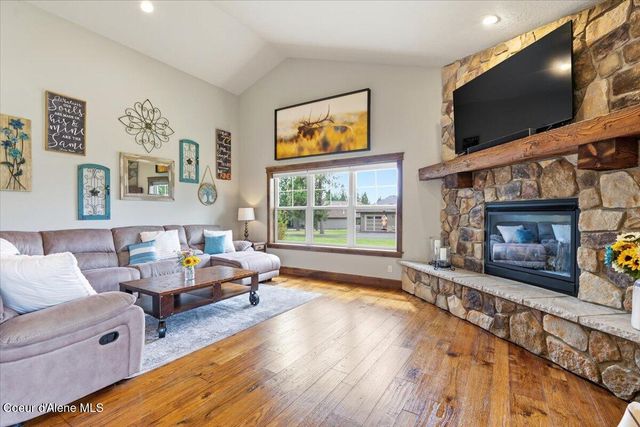 5264 E Shiras Rd, Coeur D'alene, ID 83814
