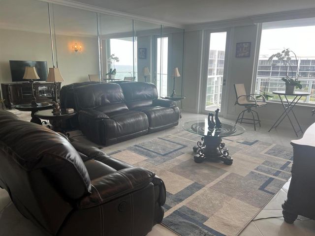 3450 S Ocean Boulevard 508, Palm Beach, FL 33480