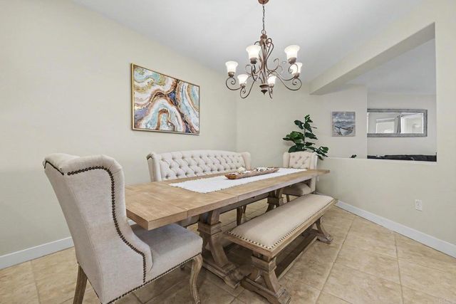 817 Kalpati Circle 112, Carlsbad, CA 92008