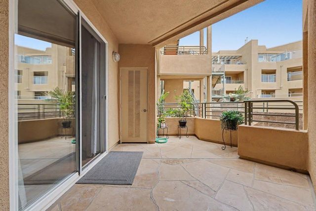 817 Kalpati Circle 112, Carlsbad, CA 92008