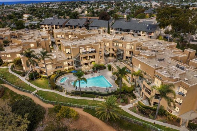 817 Kalpati Circle 112, Carlsbad, CA 92008