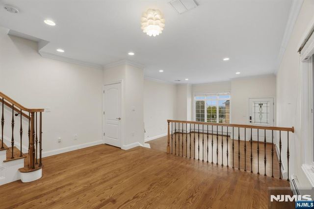 500A 7th Street, Palisades Park, NJ 07650