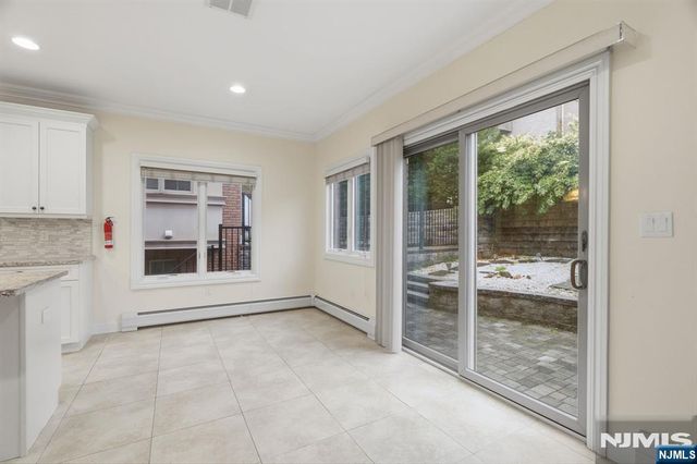 500A 7th Street, Palisades Park, NJ 07650